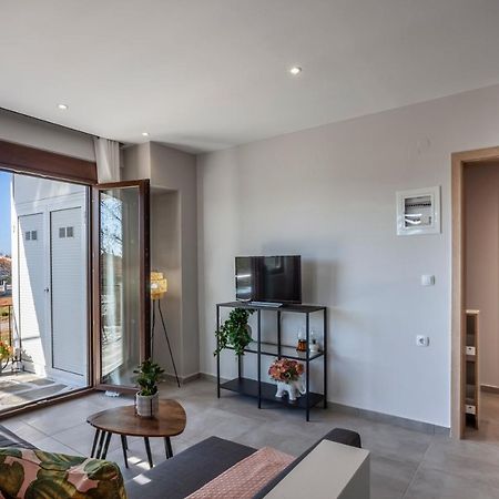 Lucid Dream Apt. |Bozinis Psakoudia Buitenkant foto