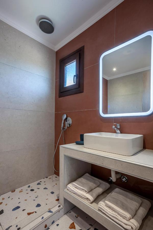 Lucid Dream Apt. |Bozinis Psakoudia Buitenkant foto