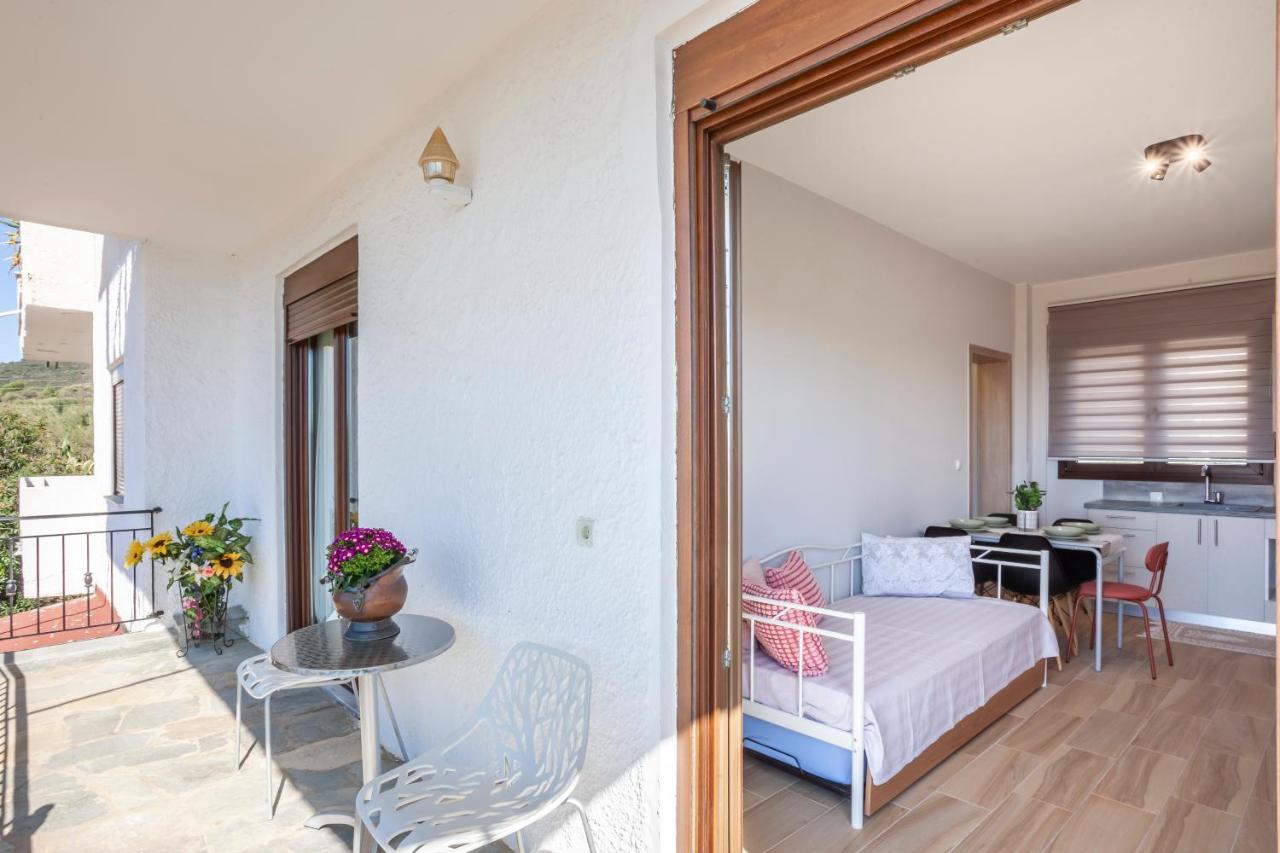 Lucid Dream Apt. |Bozinis Psakoudia Buitenkant foto